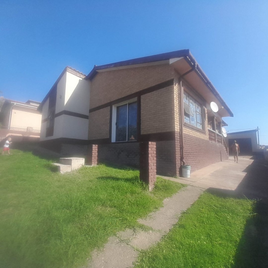 3 Bedroom Property for Sale in Mountain View Eastern Cape